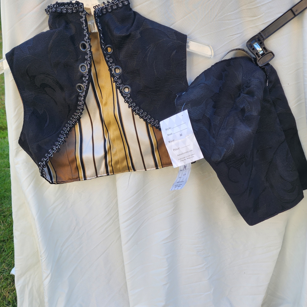 DITD Black Cropped Vest With Matching Sleeves